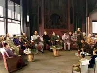 很多人以为，改变新中国走向的重大决策，多是众望所归的共识。但翻开官方党史档案与当