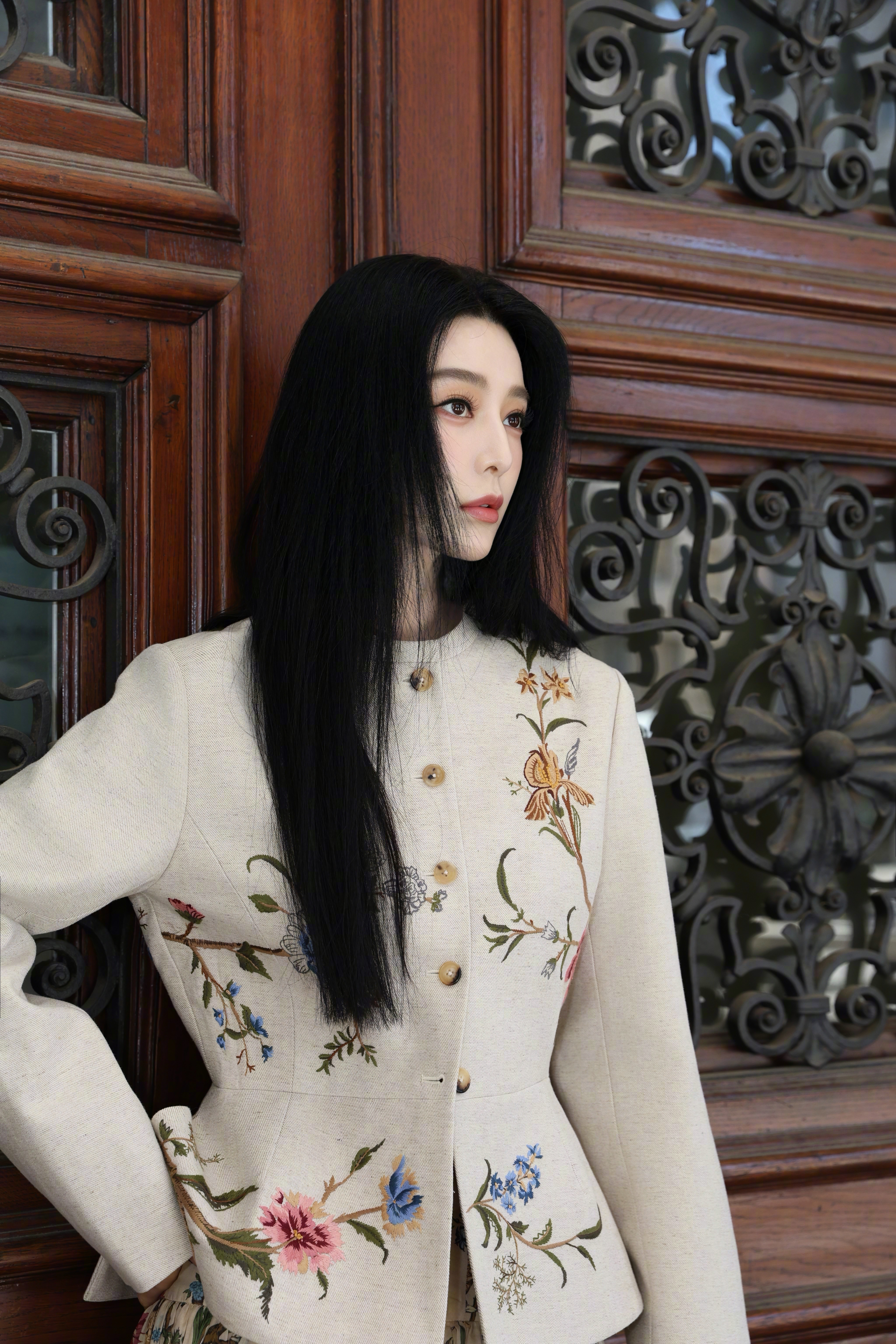 远东之行首站启幕，影展官方媒体访谈出发。摄影：妆发：