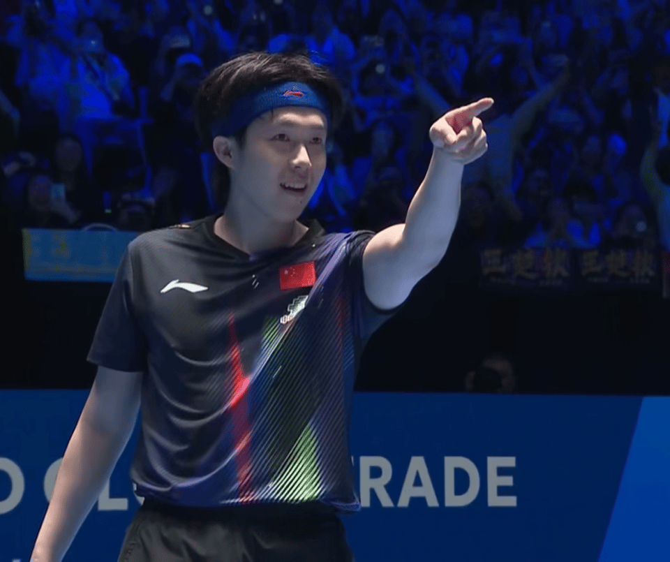 挺好今晚大头把小日子给打哭了吧强势夺冠！！！王楚钦vs张本智和中国军网点名张本智