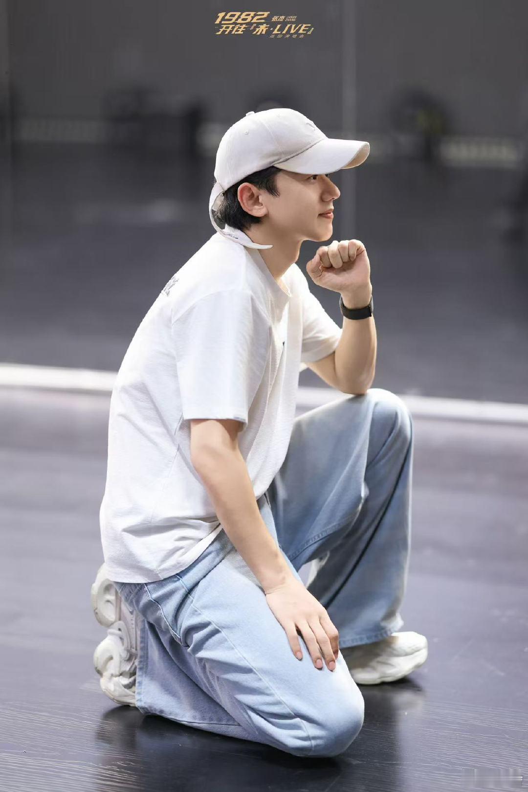 张杰问演唱会上的首唱你们喜欢吗《破局者》现场首唱震撼来袭，张杰带着这首巡演主题曲