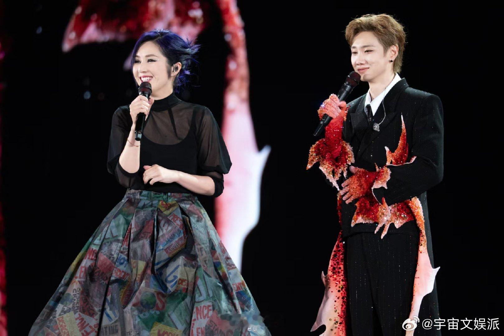 汪苏泷十万伏特2.0的名义汪苏泷杨千嬅合照 汪苏泷十万伏特2.0」的名义，汪苏泷