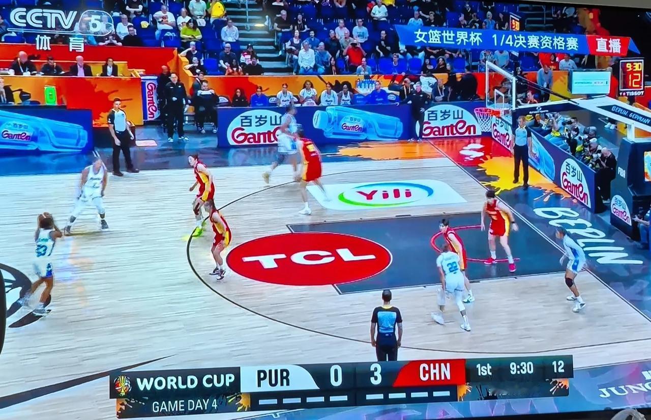 41：40！中国女篮半场领先波多黎各！好消息是，中国女篮今天三分开得早！杨舒予，