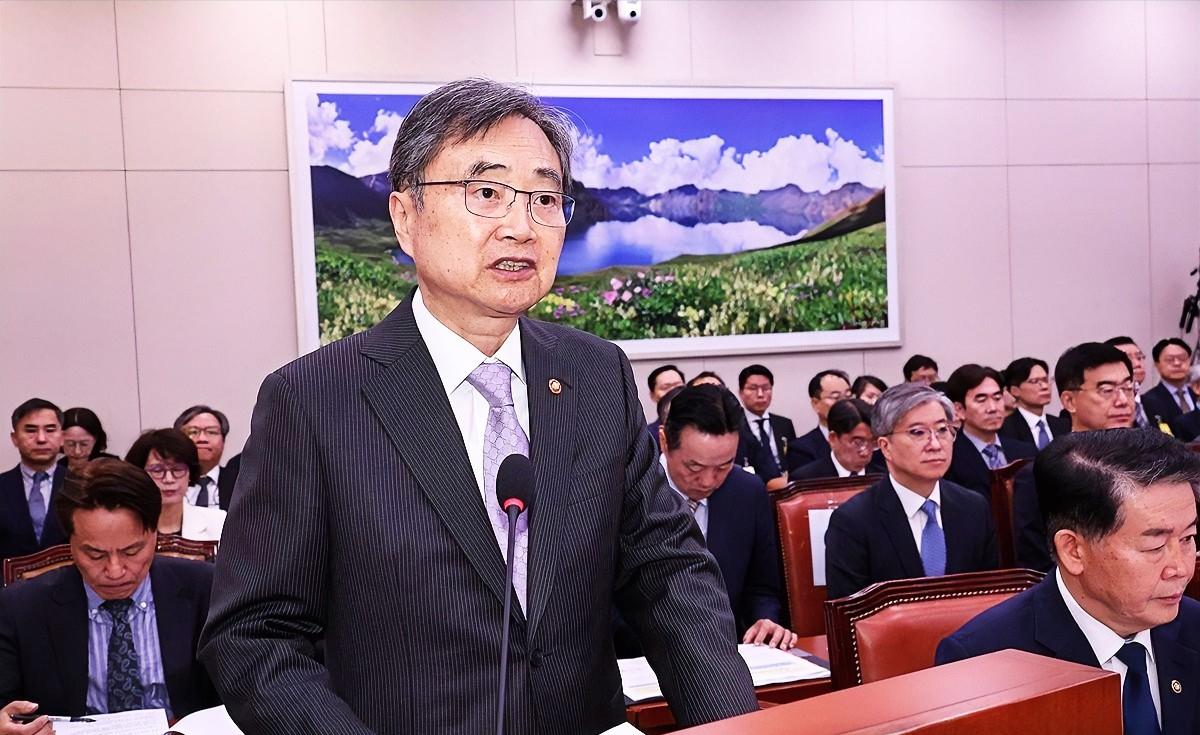 韩国终于等到中国了

10月13日，韩国政界和社会各界明显都松了一口气，因为他们
