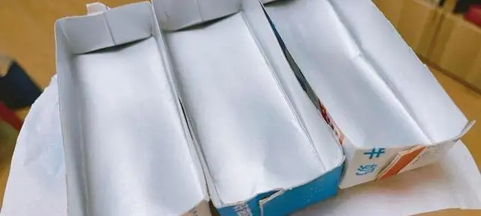喝完的牛奶盒你先不要扔 告诉大家一个小窍门，喝完的牛奶盒先不要扔！把里面冲洗干净