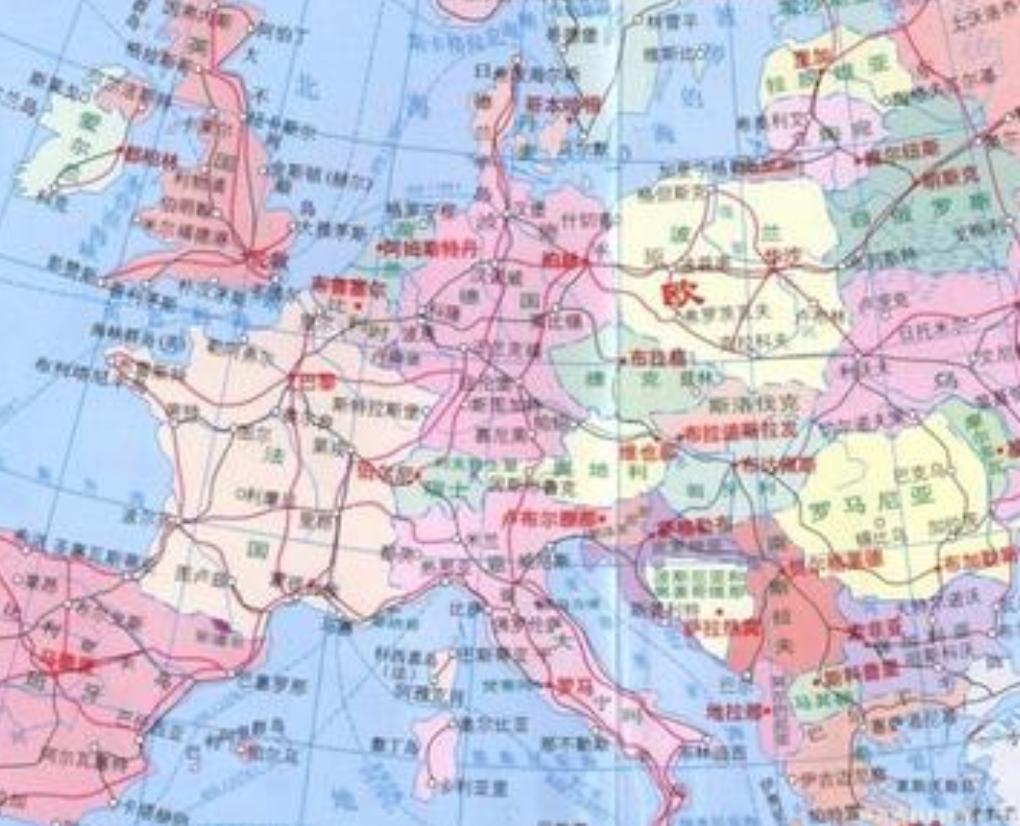 一位德国空姐曾说，"希望我们的航班不要去中国，不然我就辞职。" 机长疑惑的问她，