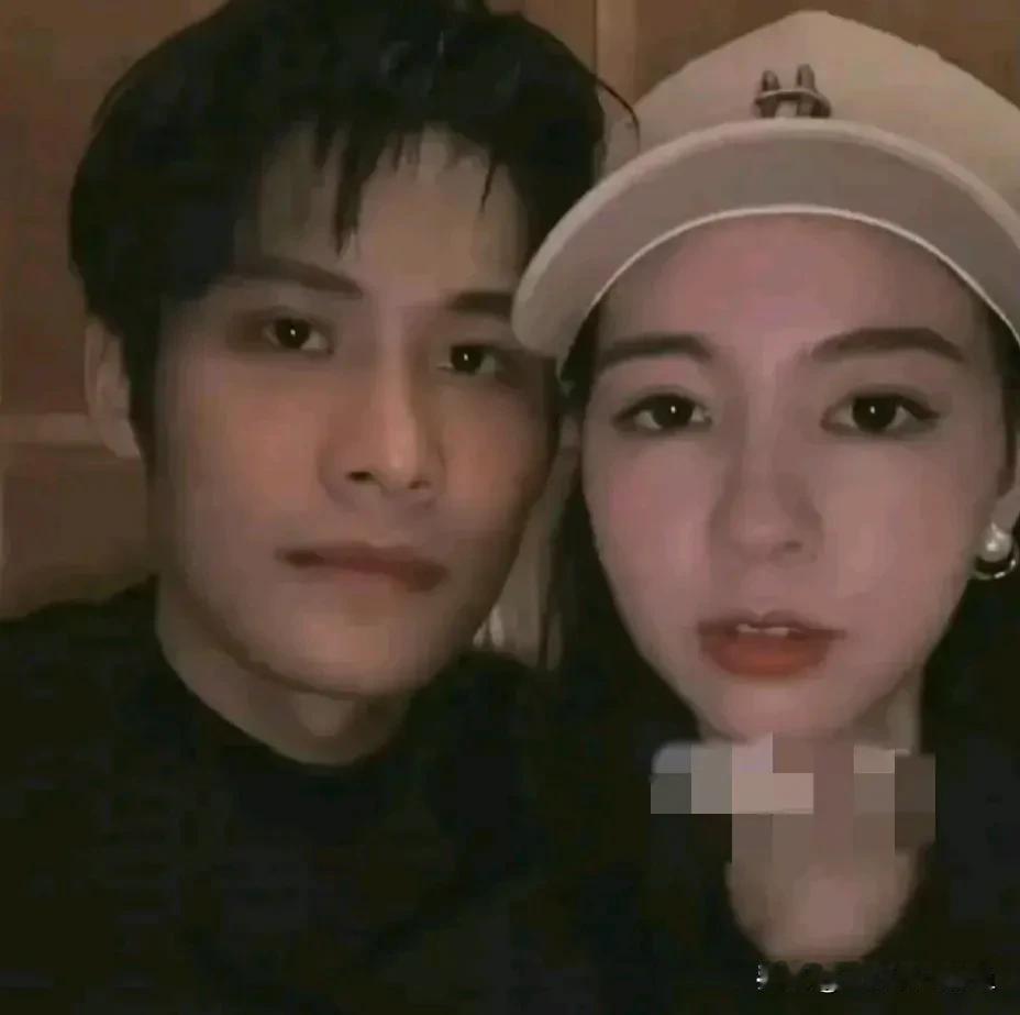 你听说过大杨的故事吗？一个真实的奋斗者，却在爱情和事业上遭遇了双重打击。他的事业