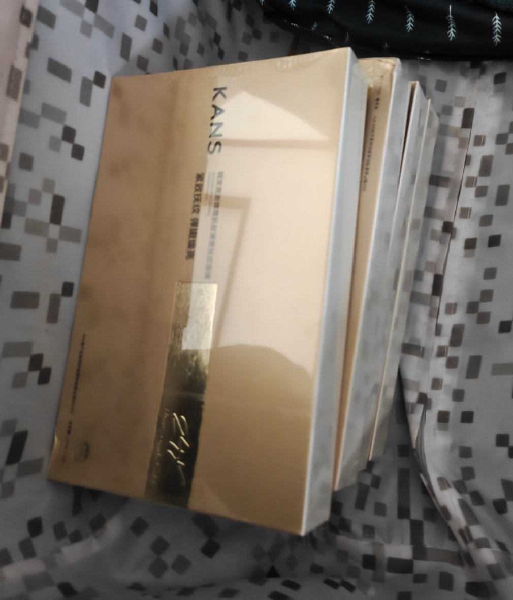 早上好家人们，收拾东西滚回去上班了，这面膜是真抗造还没用完[泪奔] ​​​