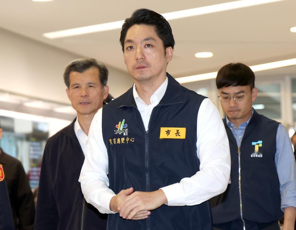 蒋万安今天在市政会议上表示不要再公开提他的名字，不希望这种人的名字被记住。蒋万安