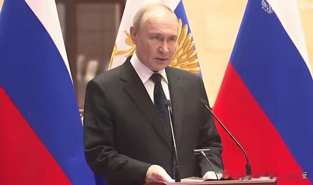 分化欧美、升级军力！普京释放和平信号，三个暗招改写俄乌棋局