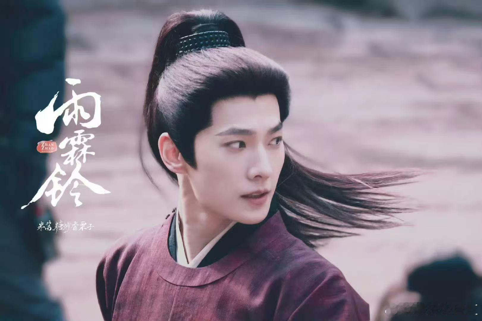 杨洋又在体制内了 爱上体制男绕不开杨洋真不是说说而已，两个经典人设各有魅力，一个