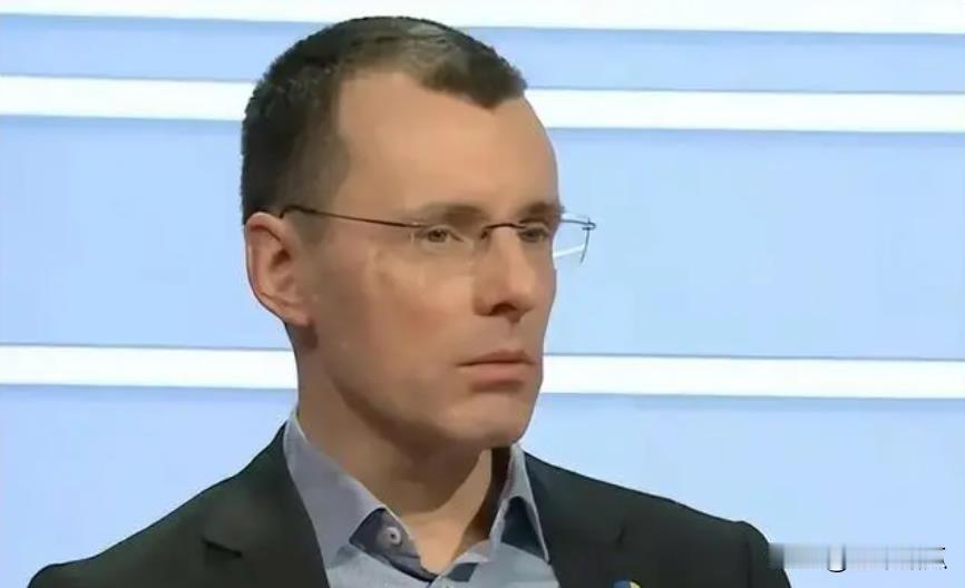 美国议员抨击乌克兰腐败。美国《美国保守派》杂志称，共和党议员伊莱·克莱恩对乌克兰