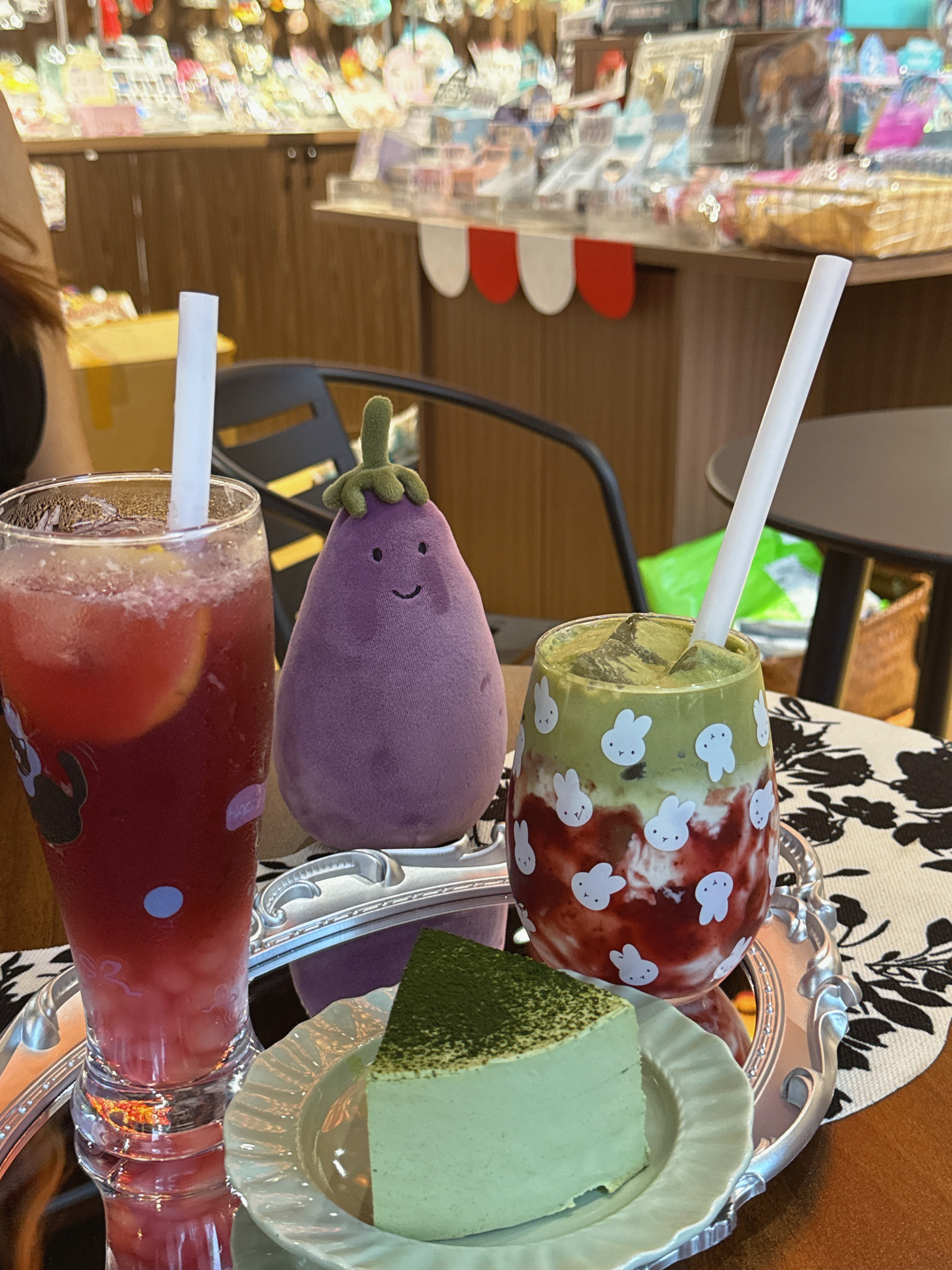 不喜欢窝就算咯⌯'ㅅ'⌯  ​​​