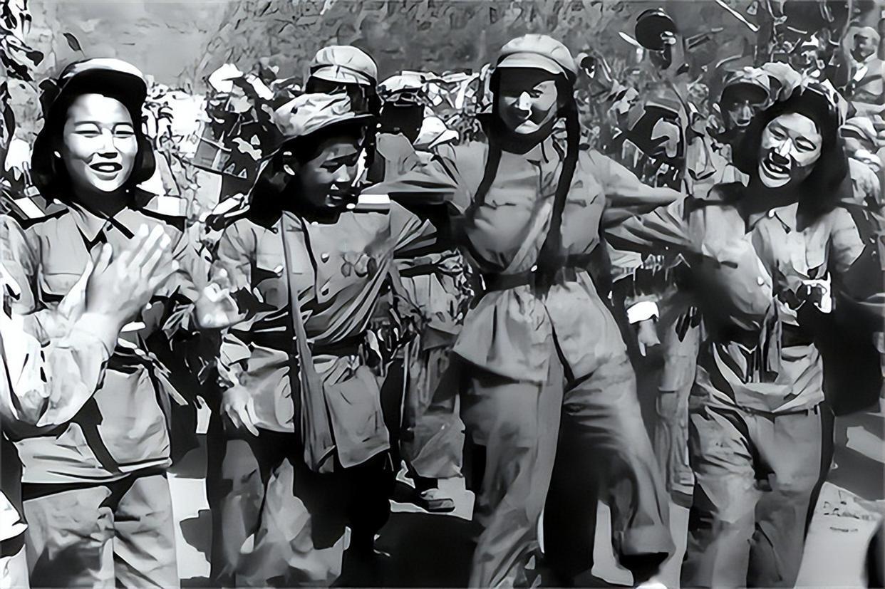 从甘肃张掖的万人坑中爬出来的女红军马玉莲。
1937年年初，红军西路军在河西走廊