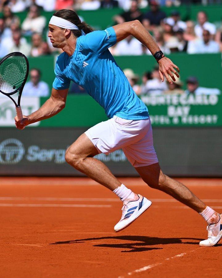 蒙特卡洛大师赛，兹维列夫6-2/7-5击败贝尔赫斯，第38次打进大师赛八强，将与