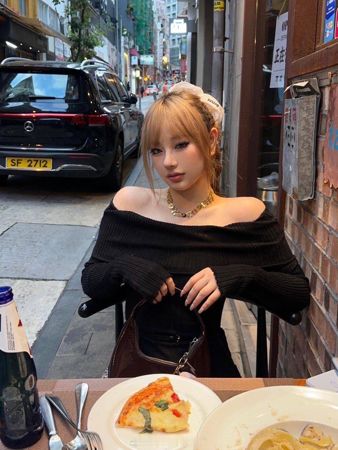 𝑯𝒐𝒏𝒈𝑲𝒐𝒏𝒈傍晚记录 