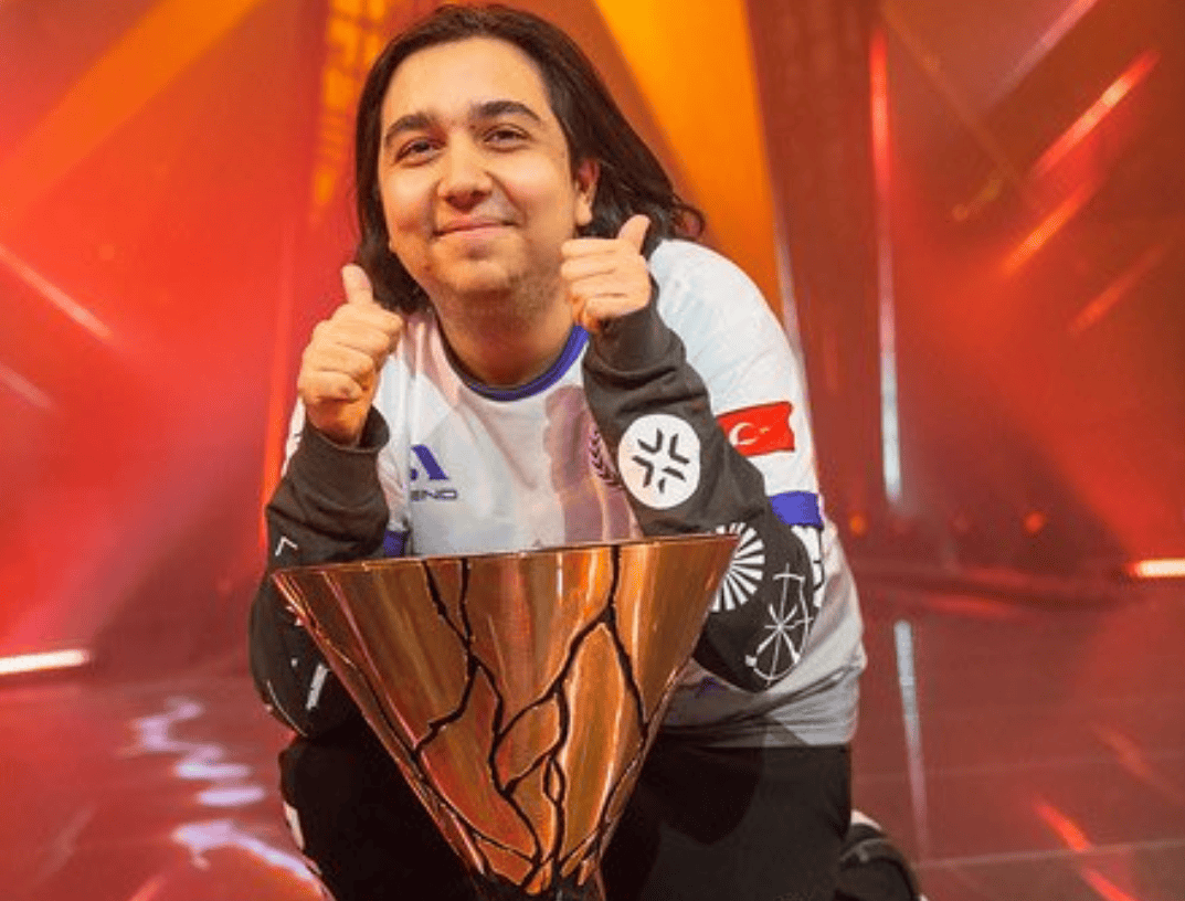 外媒爆料：cNed将加入PCF，队友seven/NINJA/qpert/al0rante