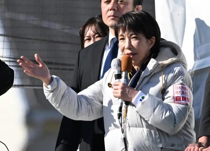 涉台狂言发出去了，中国没有理由继续陪日本坐在对话桌前。断沟通、收紧进出口管控，不