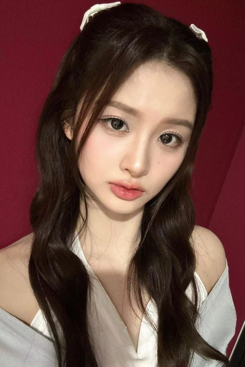 头像分享｜雪允sullyoon｜kpop｜nmixx｜自拍｜韩系｜粉色系｜审美积