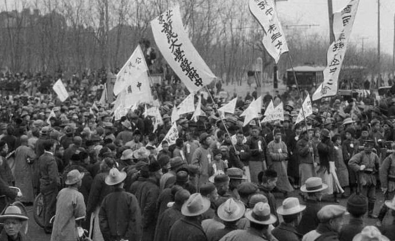 【今日中国的一切都拜“五四”塑造】
95年前，即1919年的“五四运动”意义重大