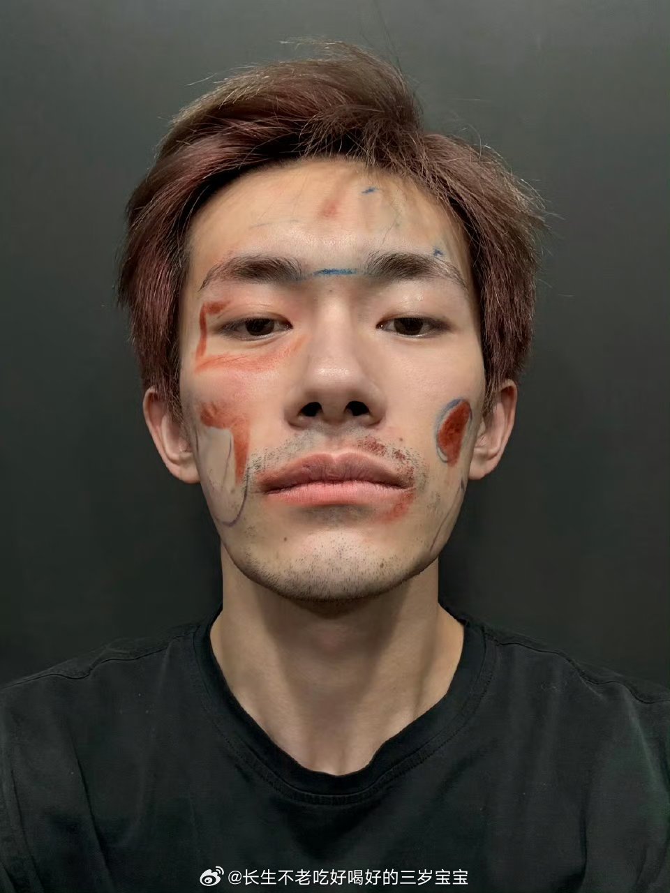 被易烊千玺骗到了帅就完事了，骗了也认栽！ 