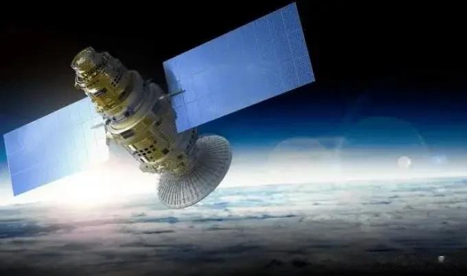 电信亲自下场“造”卫星手机，其他运营商还跟得上吗？
中国电信发布了消费级卫星手机