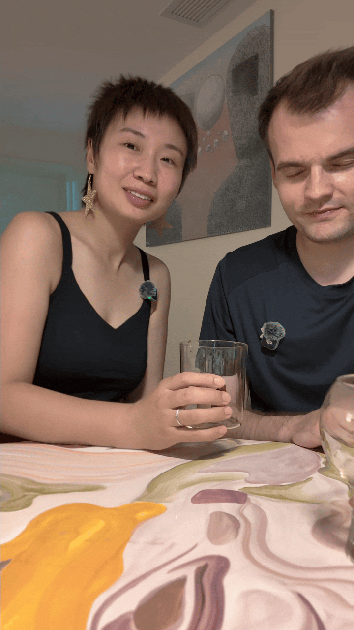 小鹿用喝酒的态度喝中药姐姐当家 看她喝中药能笑出腹肌！跟汤包俩人像在酒桌上拼酒，