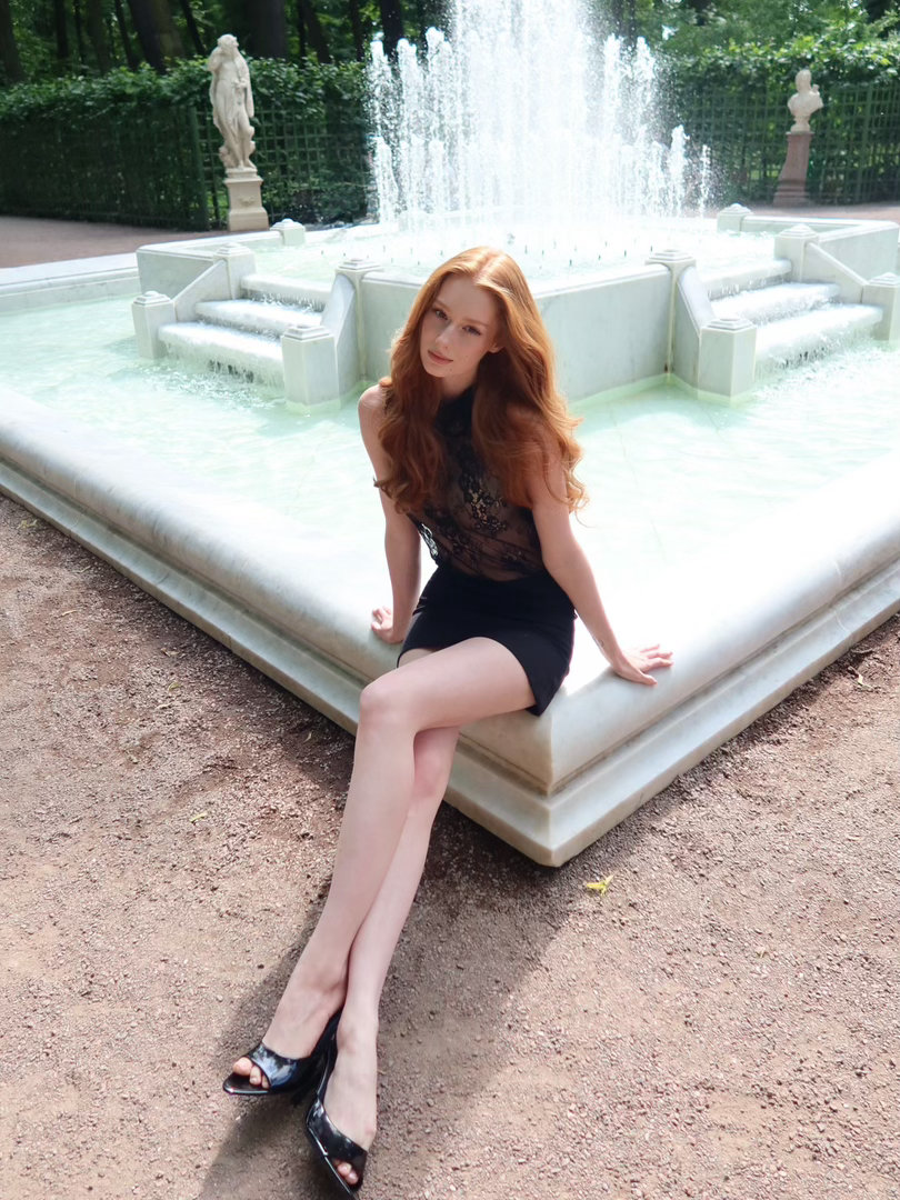 简美社  Dasha M 角落 