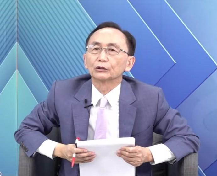 吴子嘉斥责黄国昌散布谣言，扰乱徐欣莹。
《美丽岛电子报》董事长吴子嘉公开查证后确