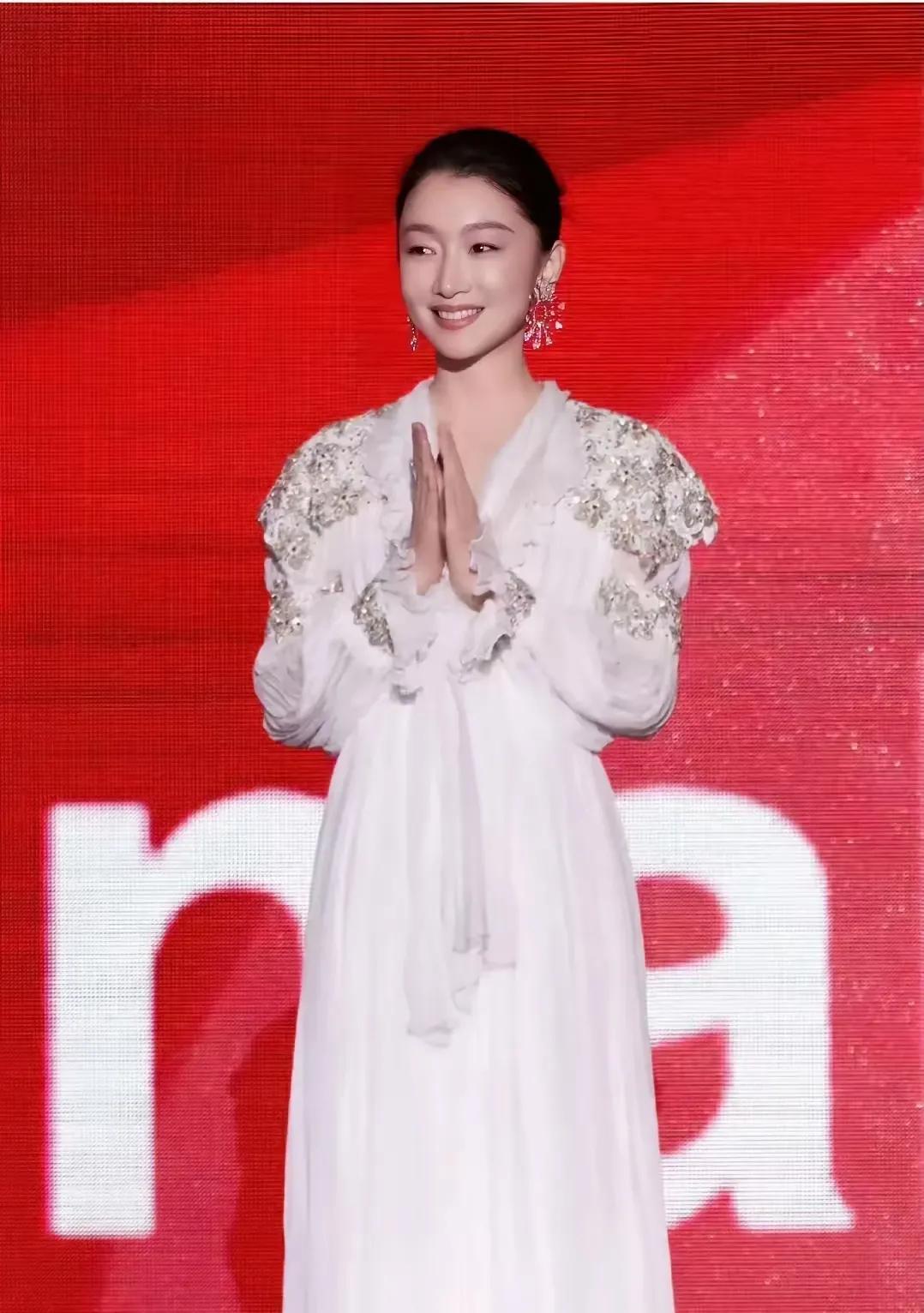 医美，会不会影响自己的演艺事业，以后，那些大导演还会选他们演戏吗？如果我是导演，