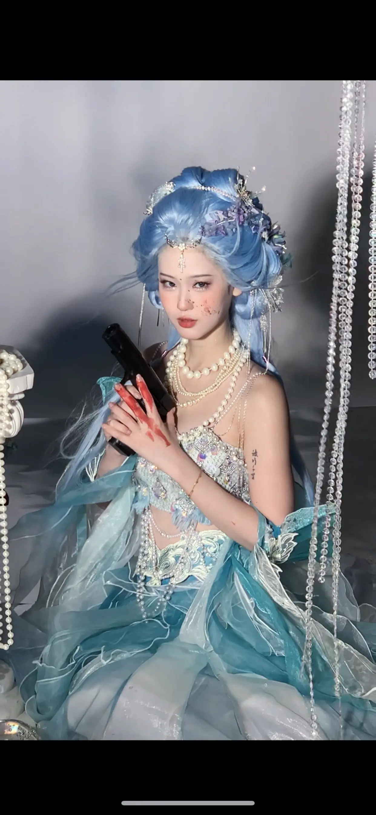 你何以怜悯我。