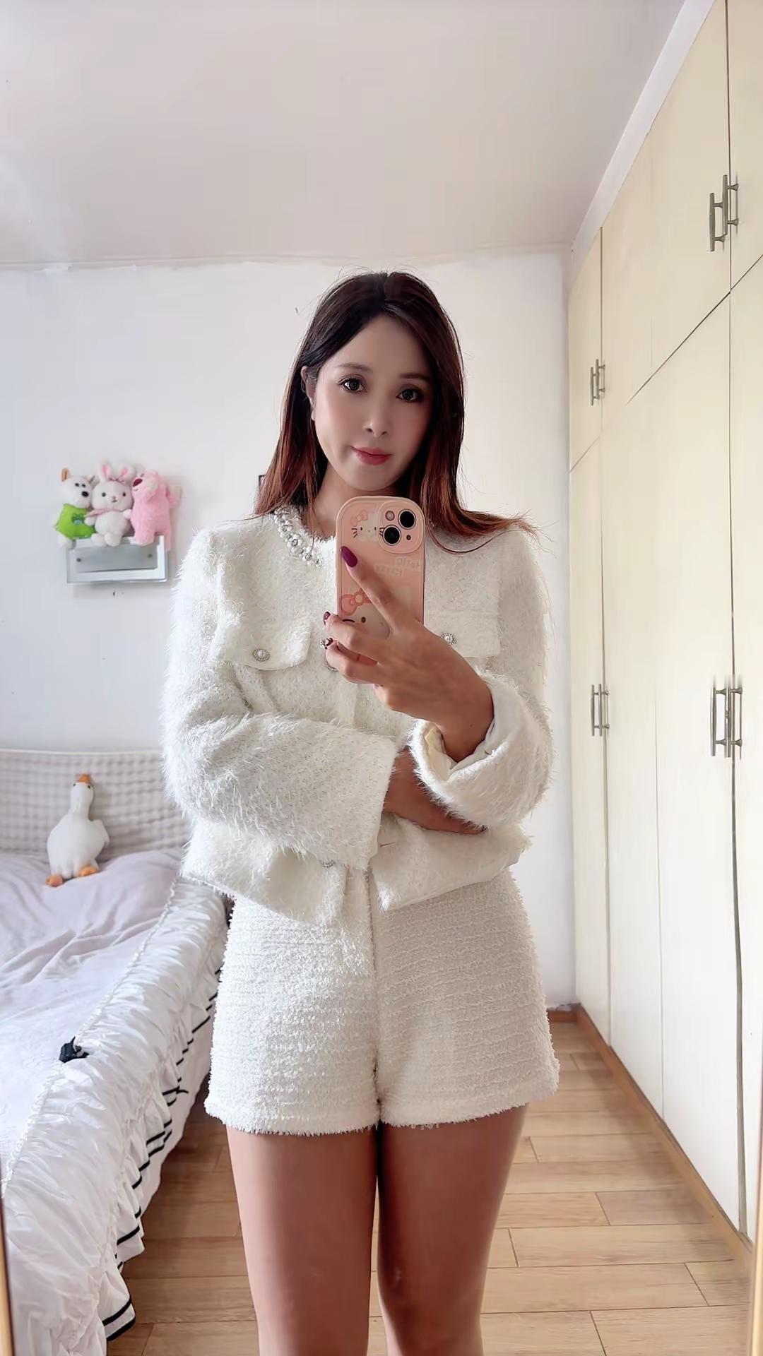 别勾引我  我现在正是情窦乱开的年纪  上勾了怕你甩不掉🤣