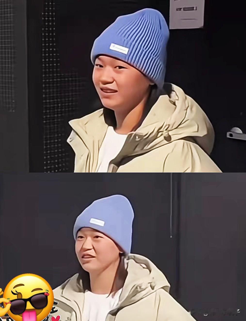 这素颜简直绝了！
别的明星去看话剧，恨不得把红毯铺到门口，咱们婵宝倒好，甚至连个