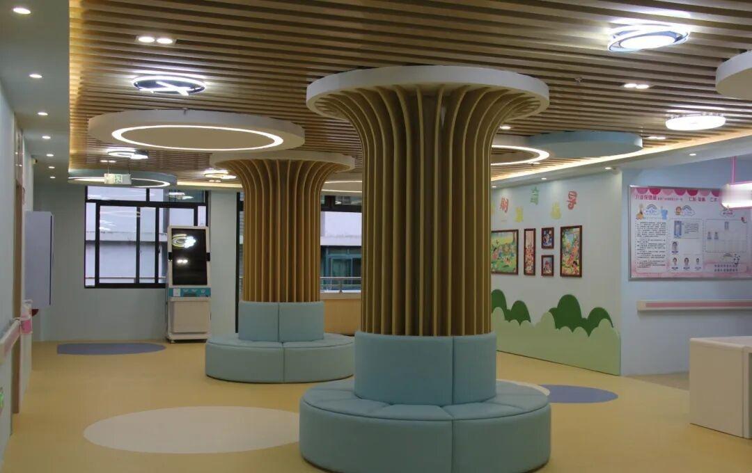 万盛首个公立婴幼儿照护中心顺利完工
 近日
万盛首个公立婴幼儿照护中心
区婴幼儿