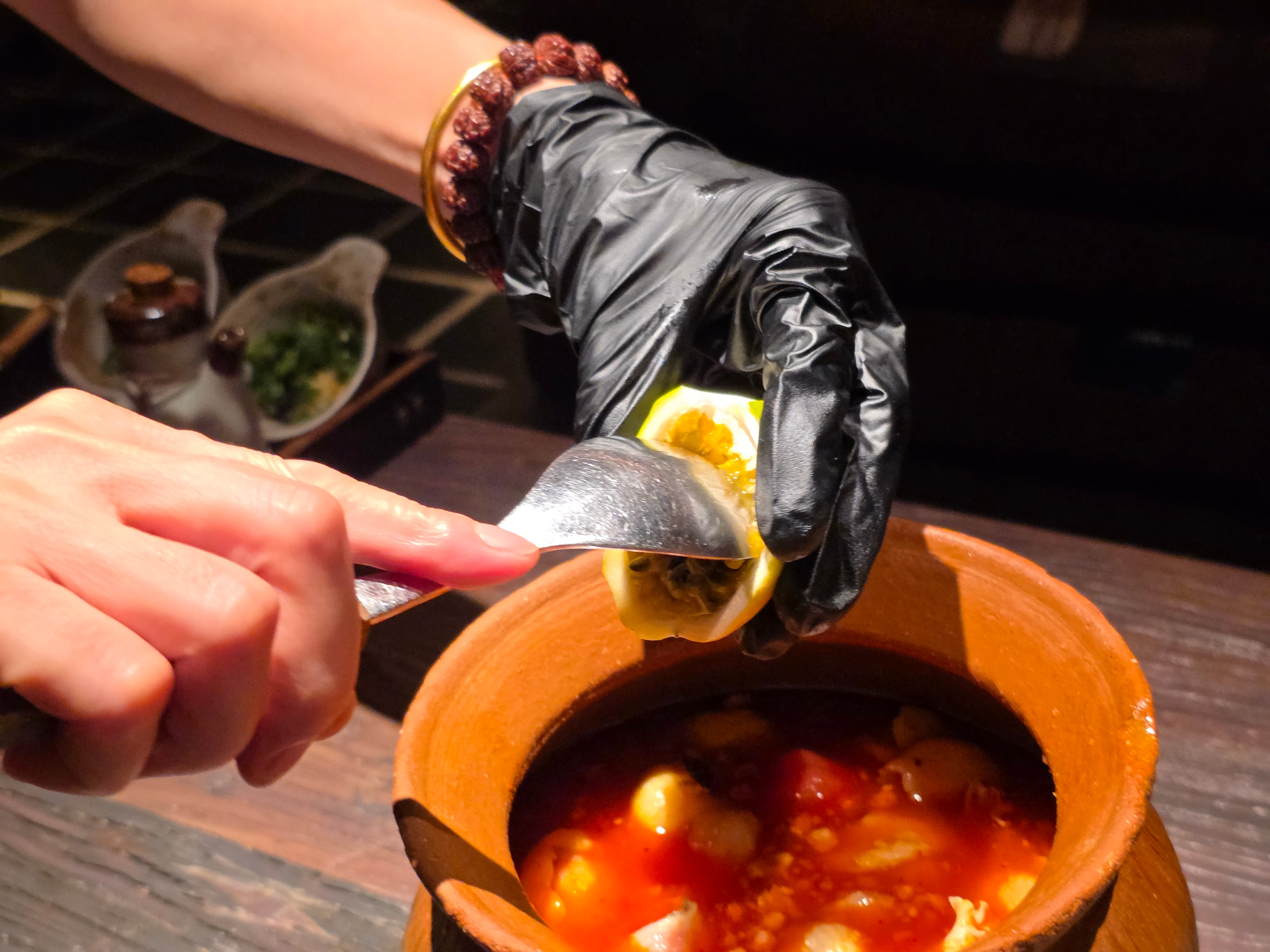 今天大吃了一顿贵州菜，真香啊[捂嘴哭][捂嘴哭][捂嘴哭]而且这家针对北京人不能