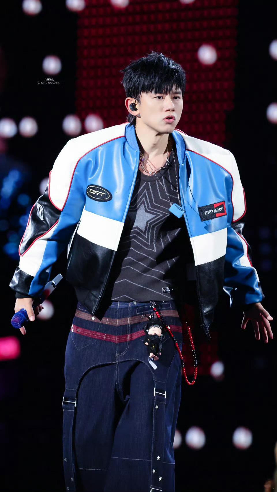 人怎么可以帅成这样 