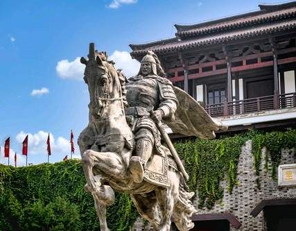 西楚霸王项羽：那个被历史冤枉了两千年的真英雄