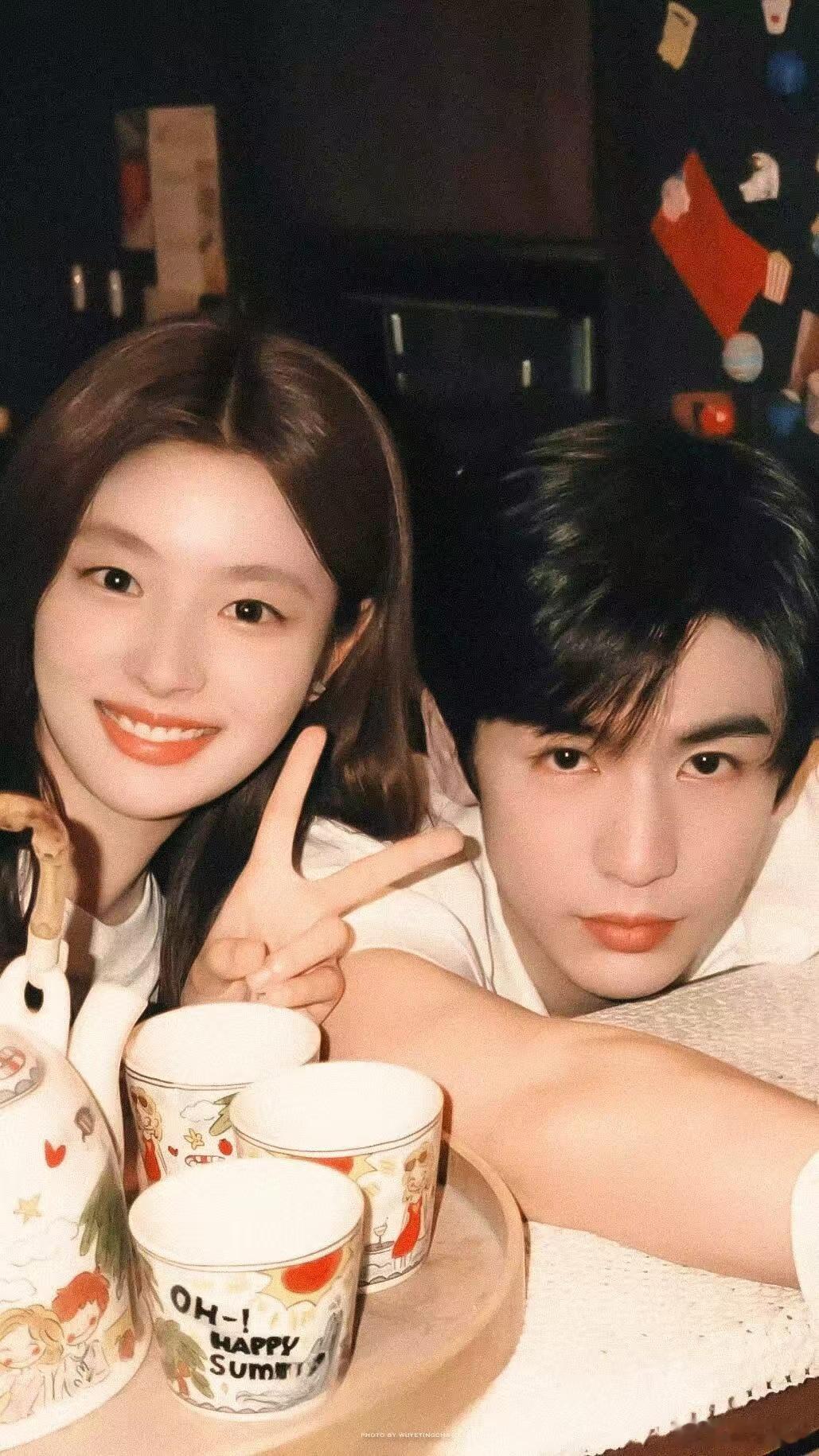 电视剧爱你开播一周年张凌赫何苏叶开播一周年 张凌赫何苏叶开播一周年，电视剧爱你开