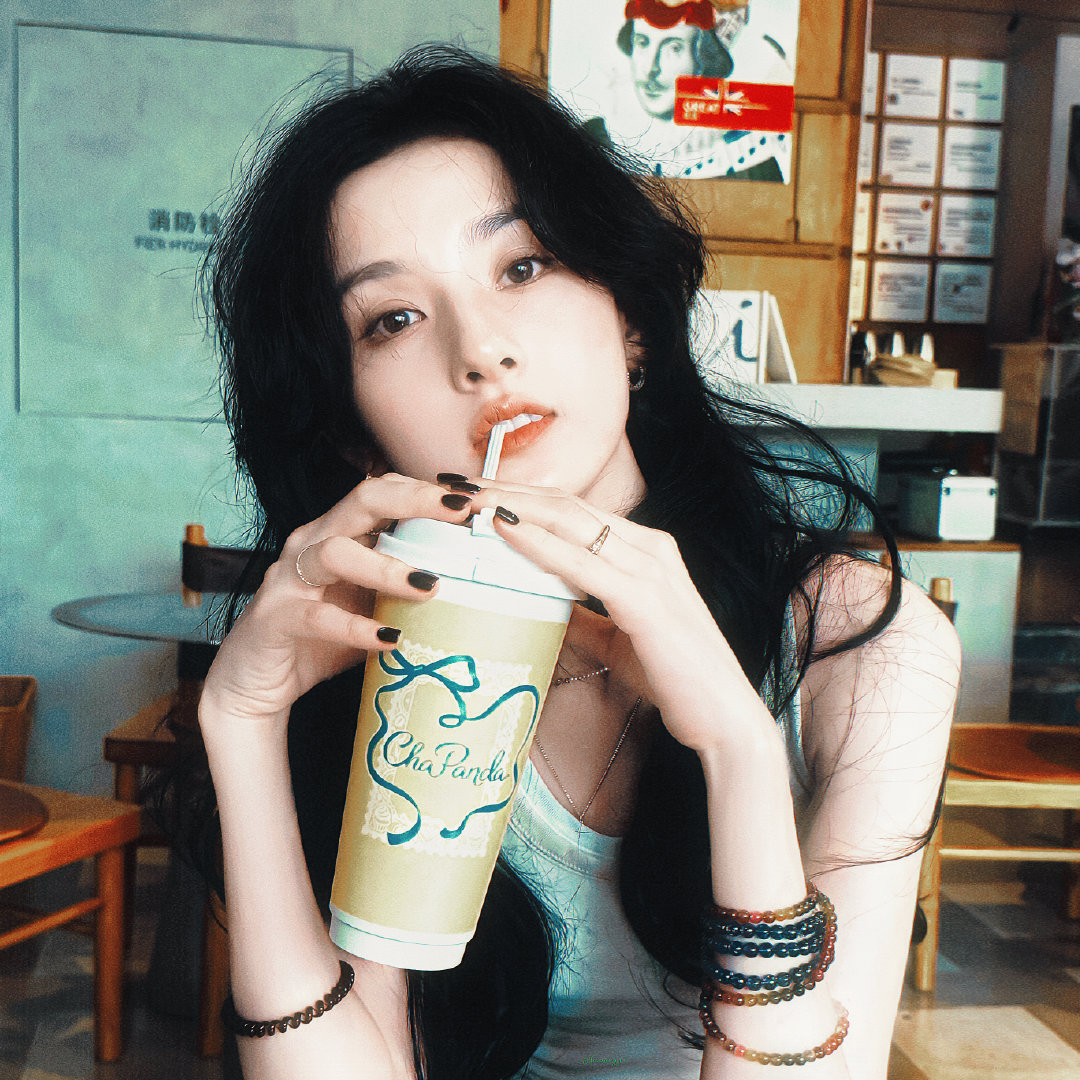 ▪️ 宋祖儿  ｜ 🍋🟩“ 在時間裡洄游 ”  🍸宋祖儿