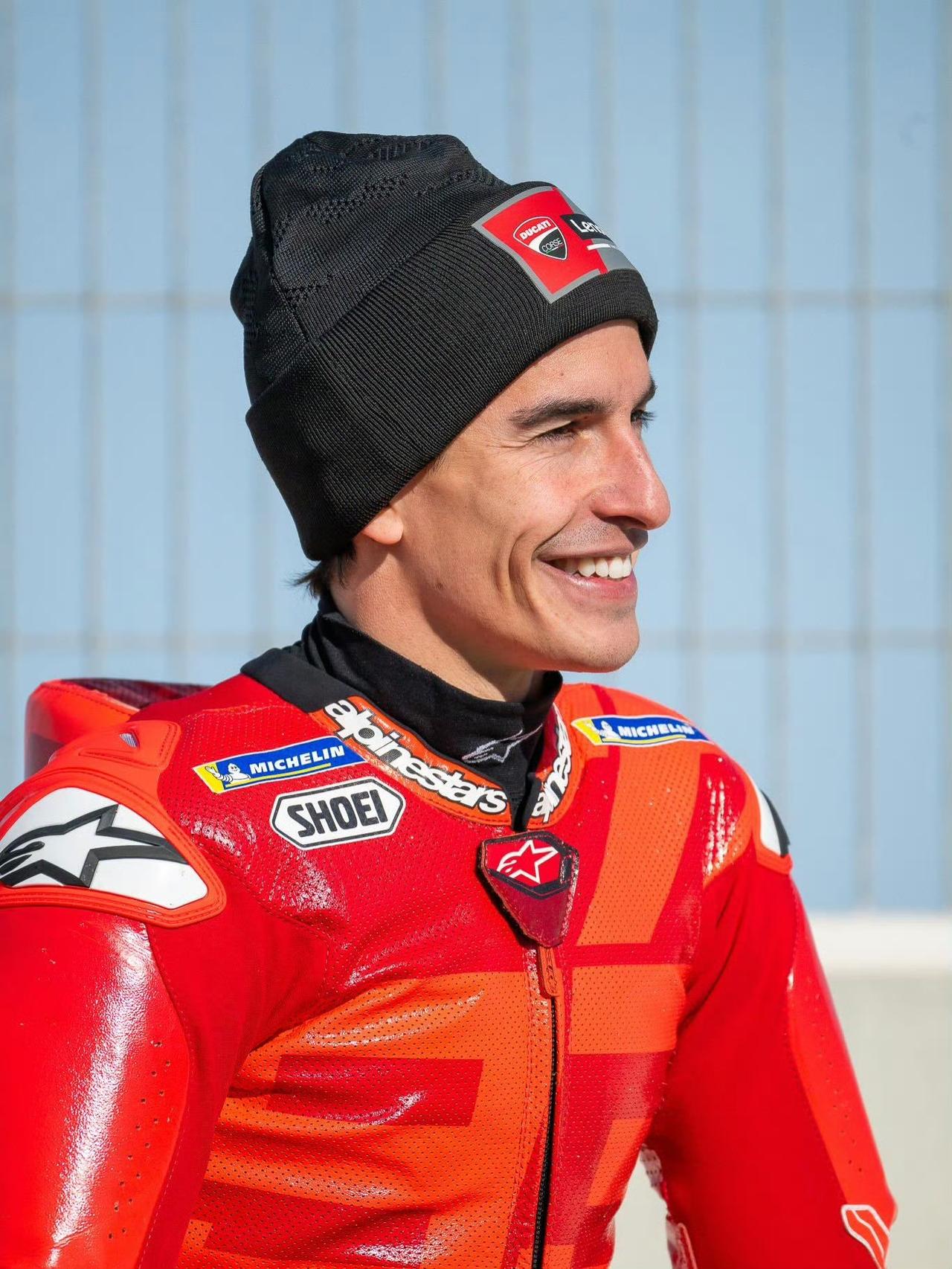 马奎斯2026年首训画面出炉，潇洒自如