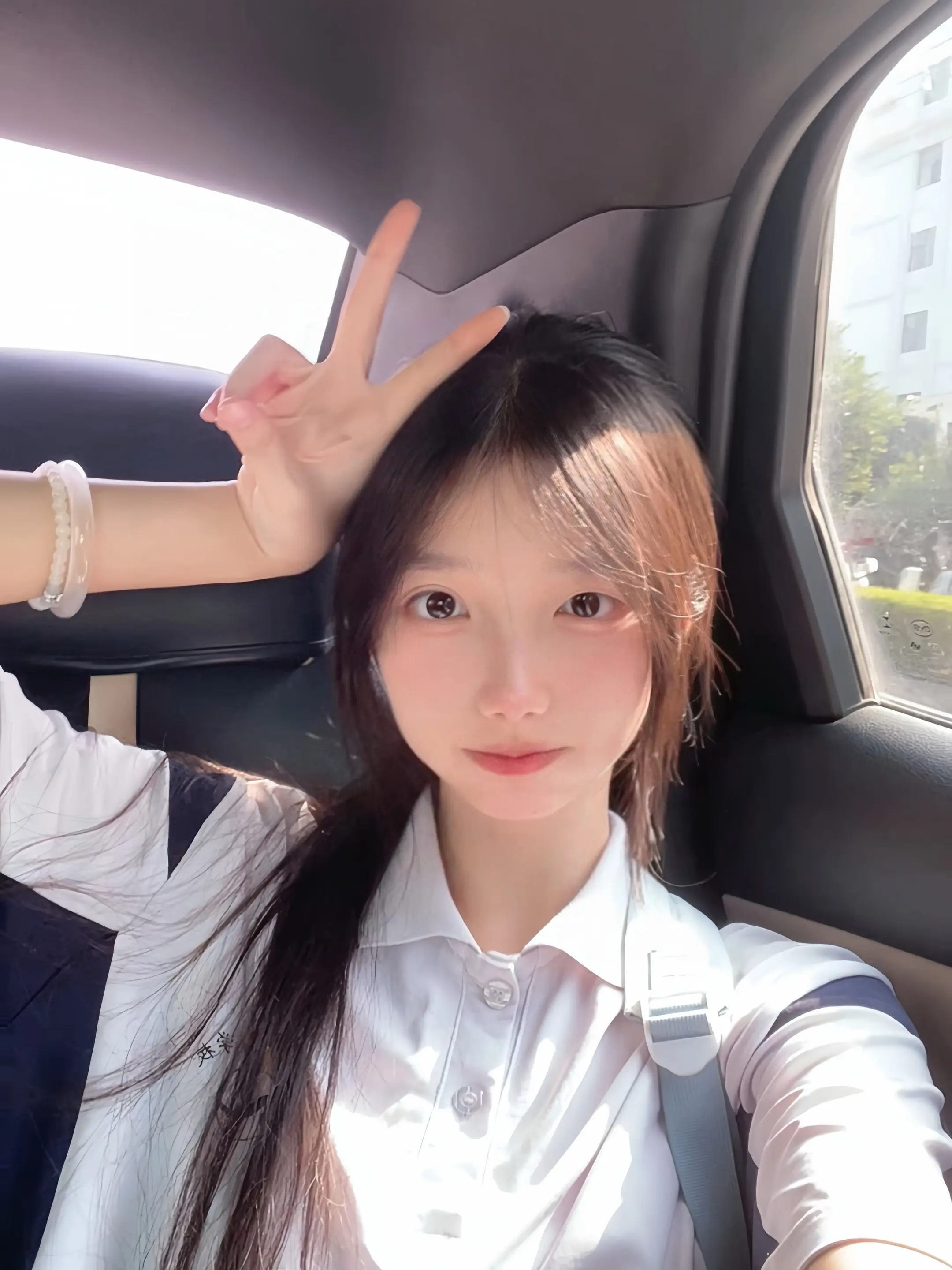 好久不见 用我名字命名的id你改了吗 用我照片做的表情包你删了吗