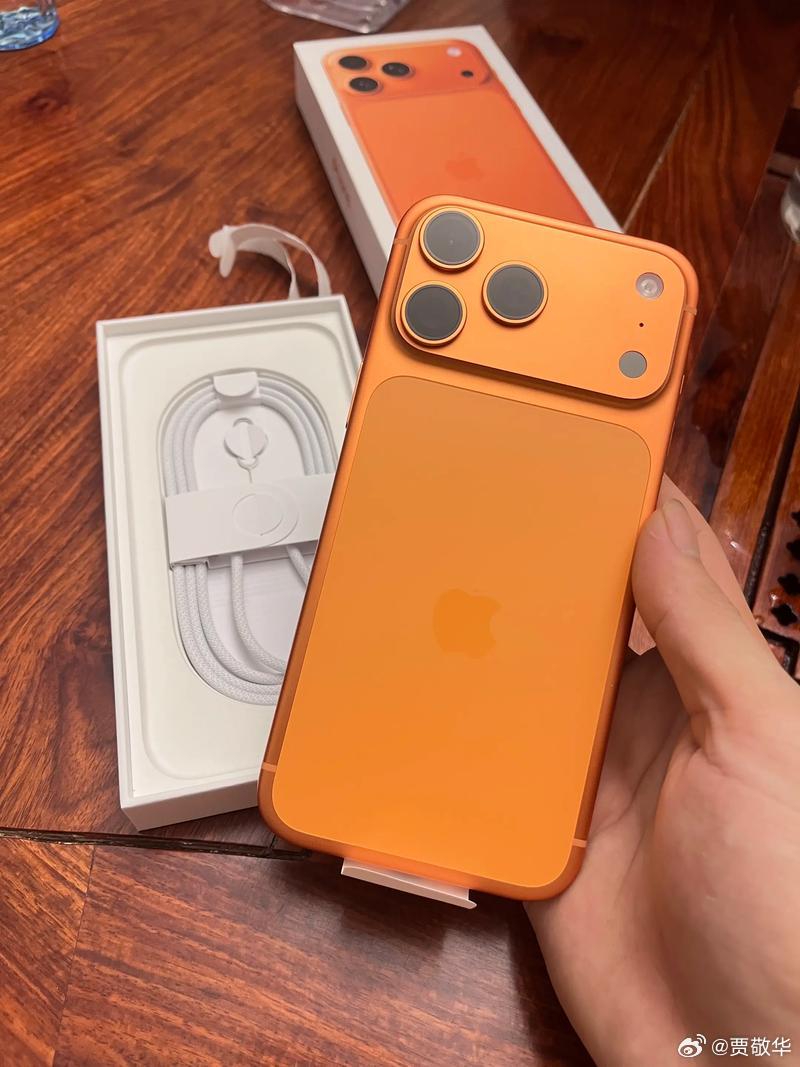 五个多月的时间，iPhone17激活量已经达到2000万台。反观定位高端的安卓旗