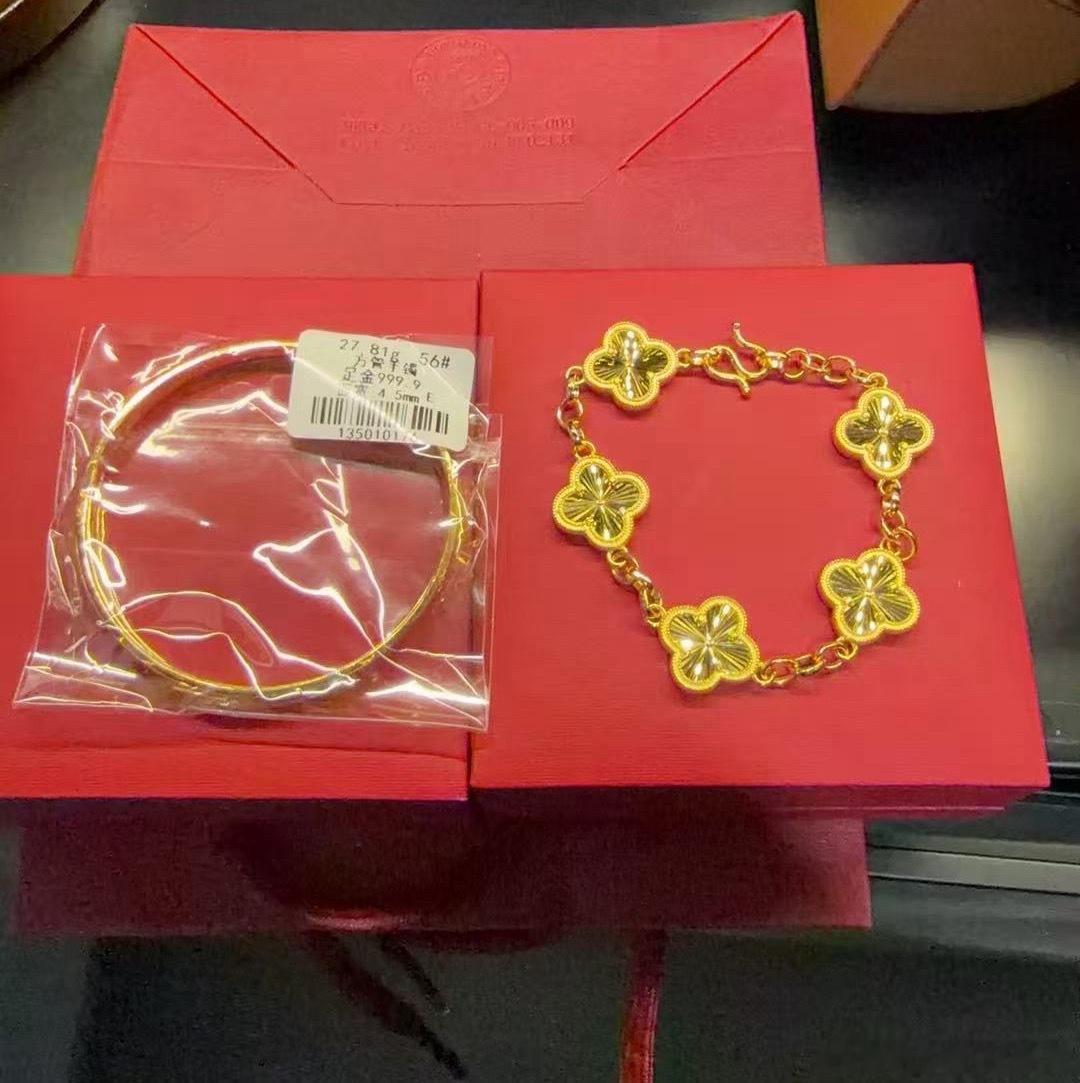 金饰价格跳水了这一波800该加仓还是减仓其实还是实体黄金好就是掉价也不会清仓婚礼