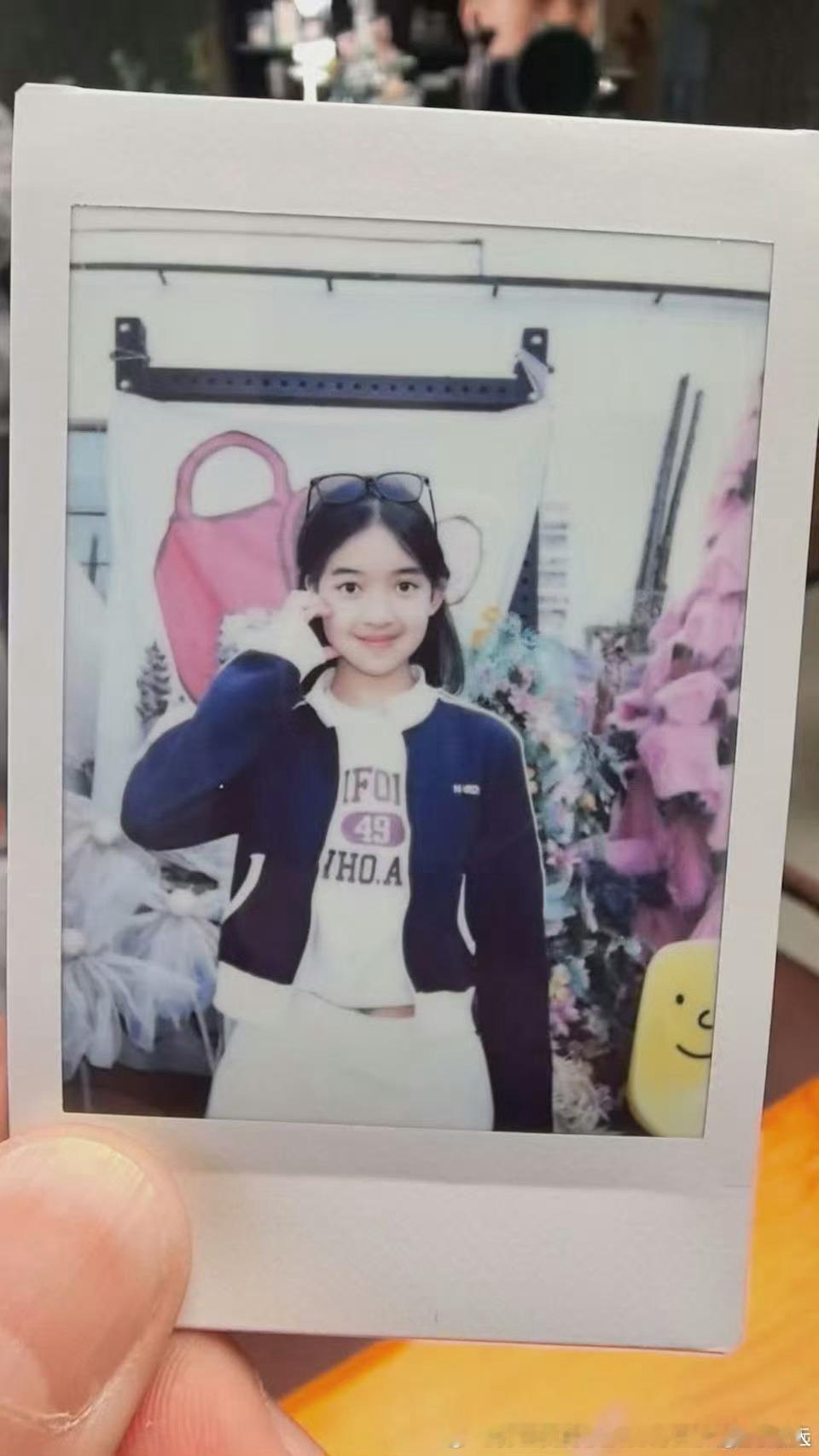 聂远女儿营销不多但还挺好看的真健康美可爱挂 