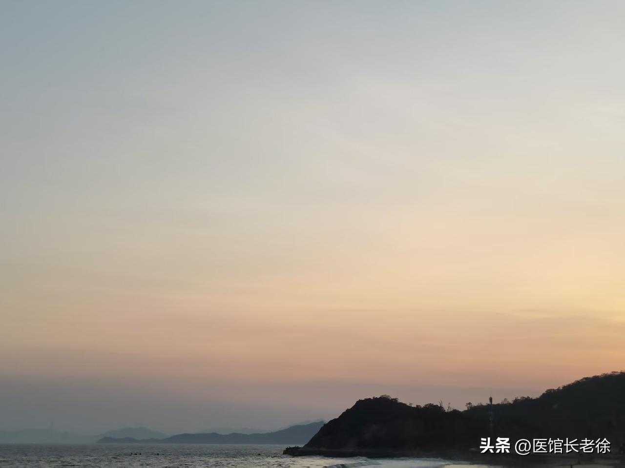 舆论生活并不会带来安全感

医疗水平越来越高，人们的寿命越来越长，但是你会发现在