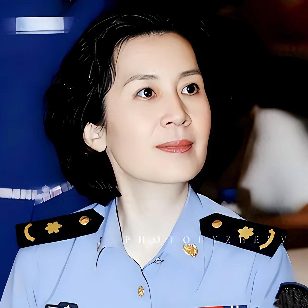 她是国家一级演员，要演技有演技，要颜值有颜值，如今人家已经60多岁了，看着不像，