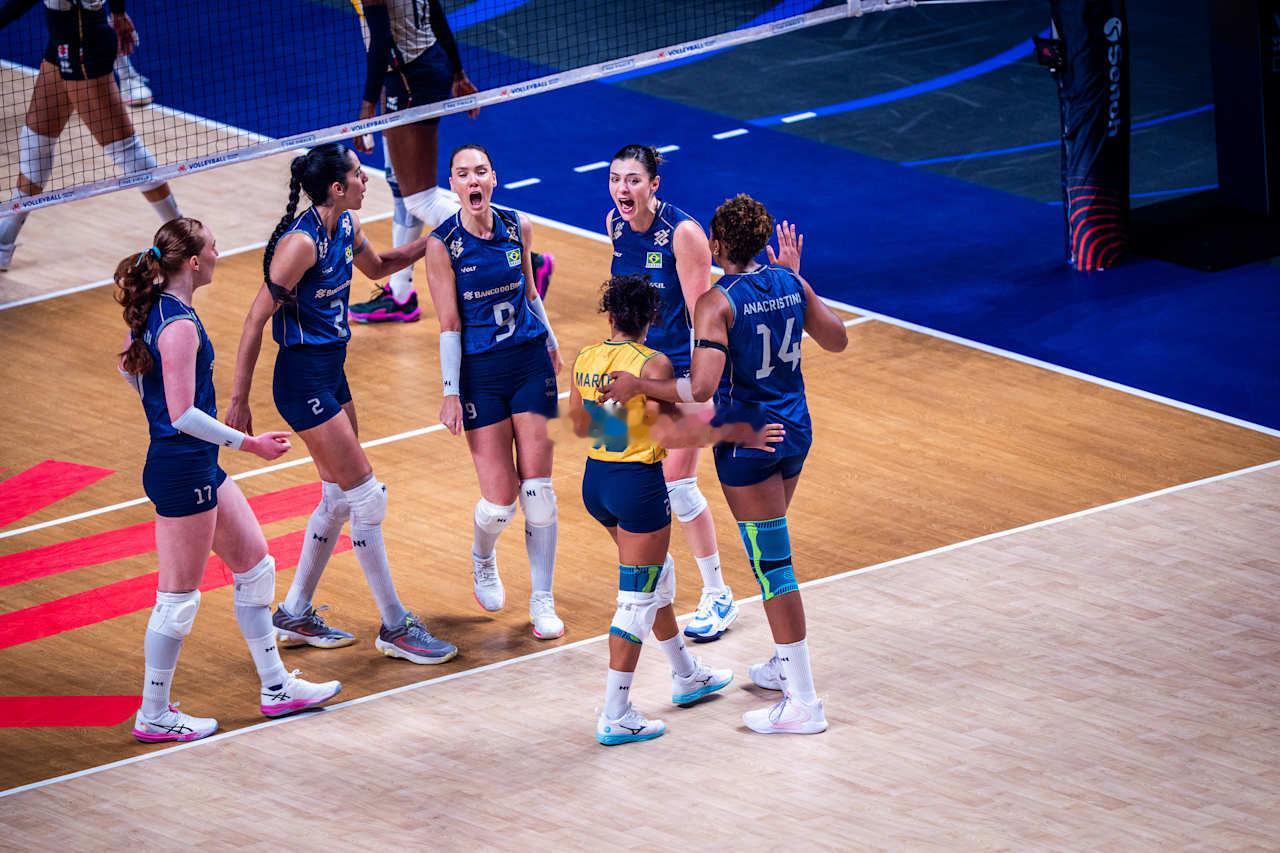2026年世界女排联赛总决赛半决赛巴西女排vs意大利女排第二局：25-21大比分