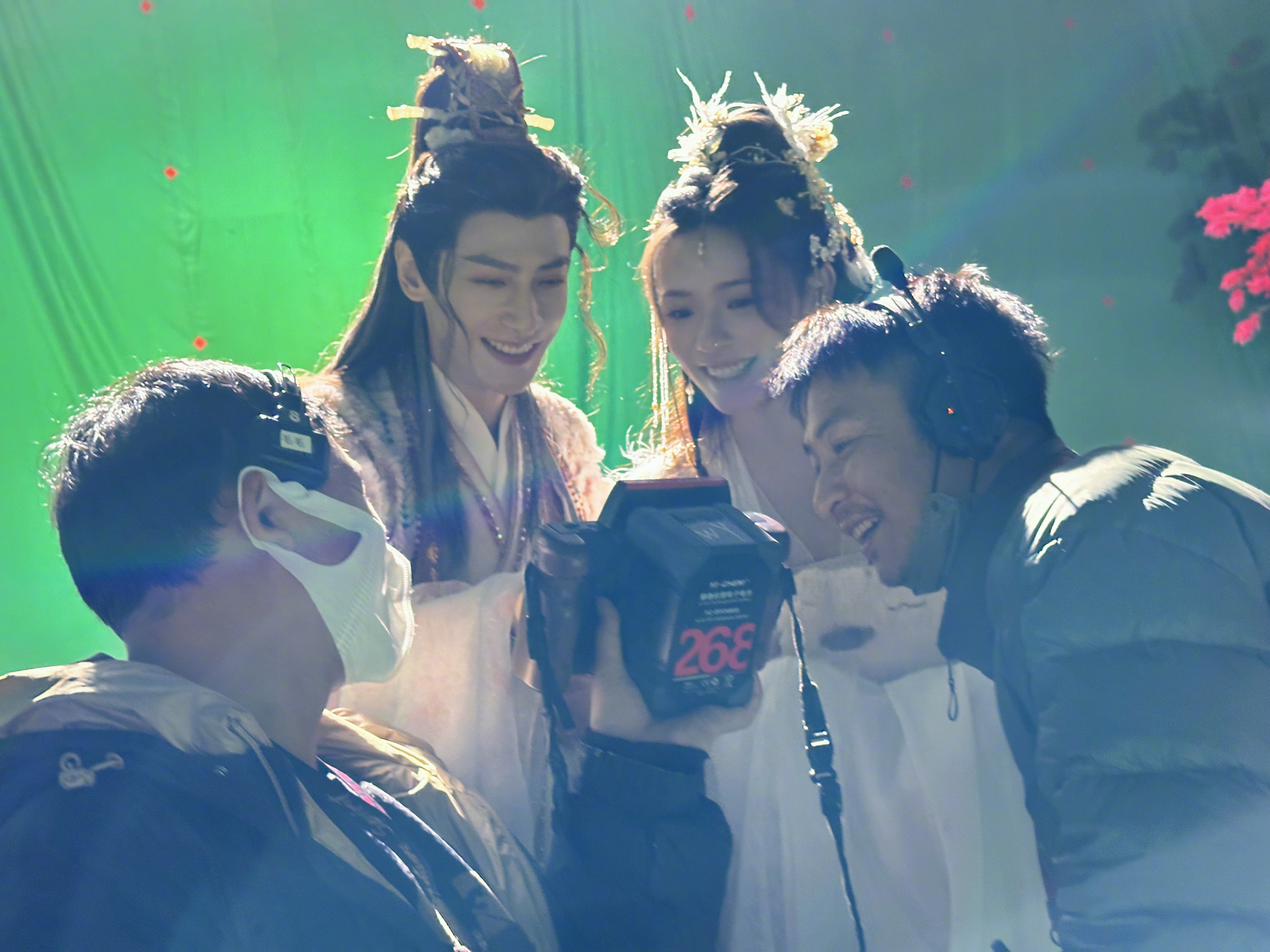 林允分享 水龙吟片场碎片罗云熙 林允 水龙吟 唐俪辞 阿谁 ​​​