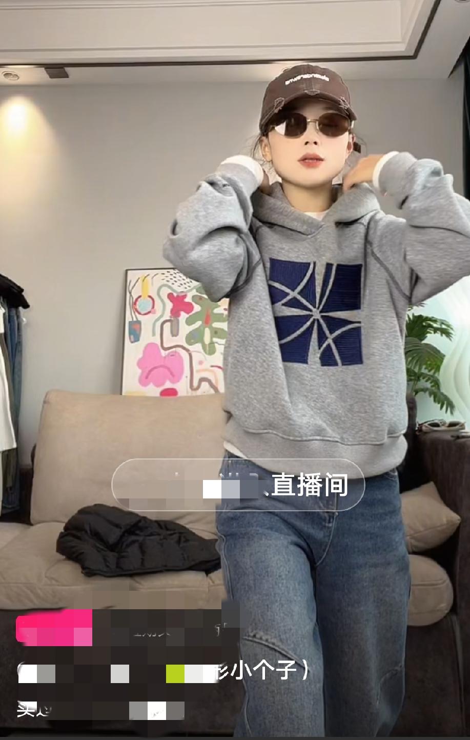 打造高级感穿搭的颜色都有哪些呢? 别信什么“高级感必须买大牌”，选对颜色几十块的