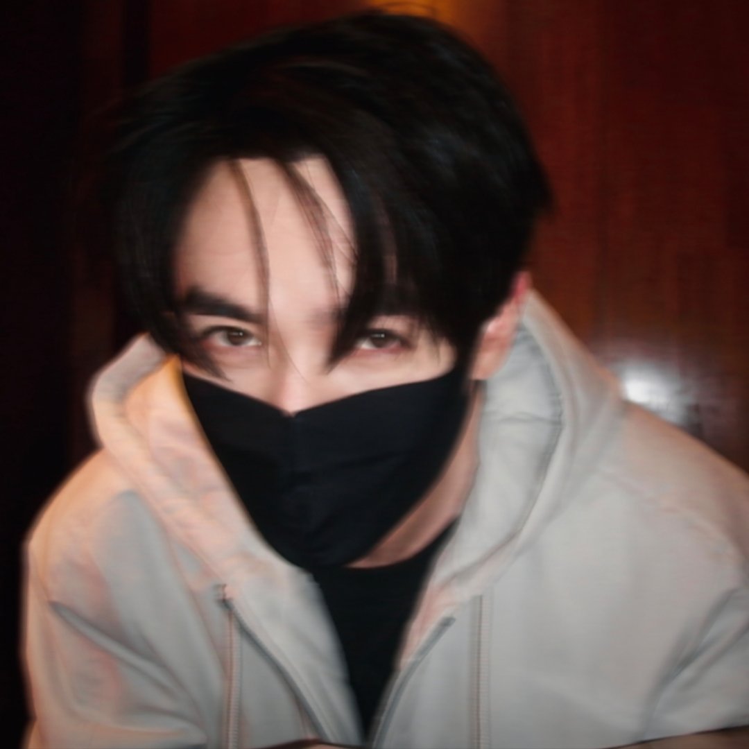 氛围感头像拿捏朱一龙