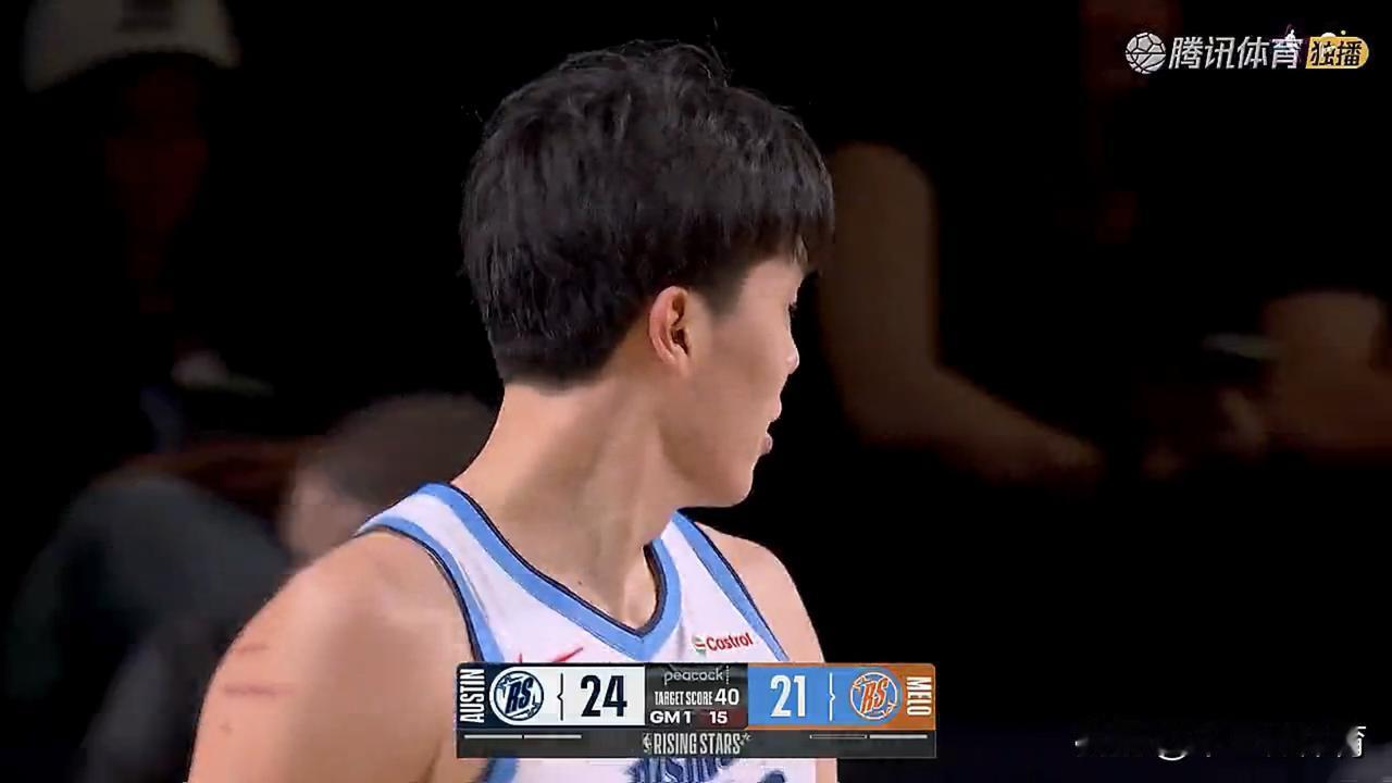 杨瀚森全明星赛出场8分钟5中4得到10分，全场第二得分，一记三分球和两个篮下吃饼